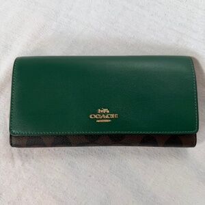 Coach Signature Slim Trifold Snap Wallet in Brown Canvas/Dark Pine